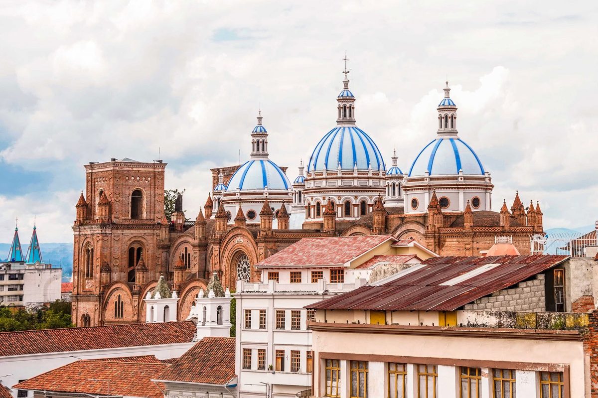 Cúpulas azules de la Catedral de la Inmaculada Concepción de Cuenca
